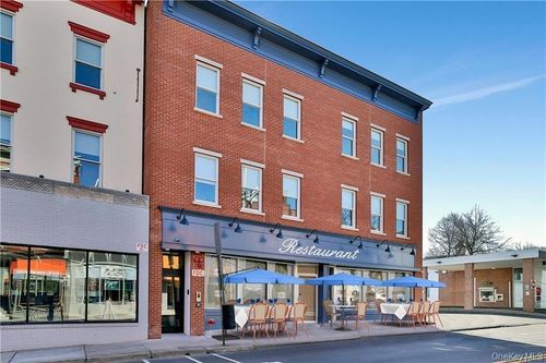 202-145 Main St, Nyack, NY, 10960-3047 | Card Image