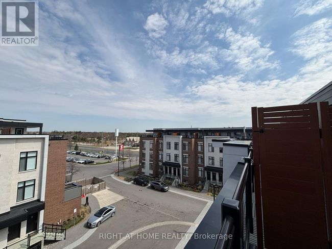 U228 - 9570 N Islington Avenue W, Townhouse with 2 bedrooms, 3 bathrooms and 2 parking in Vaughan (Sonoma Heights) ON | Image 22