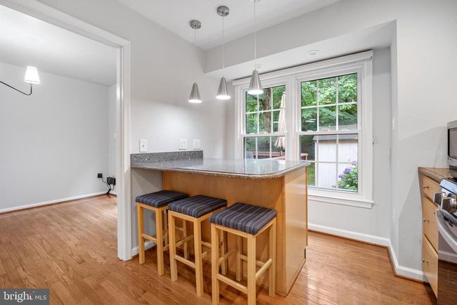 10462 Malone Ct, Townhouse with 3 bedrooms, 4 bathrooms and null parking in FAIRFAX VA | Image 12