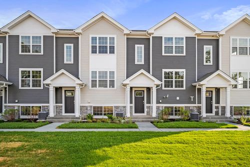 857 Briar Glen Ct, Hampshire, IL, 60140-1032 | Card Image