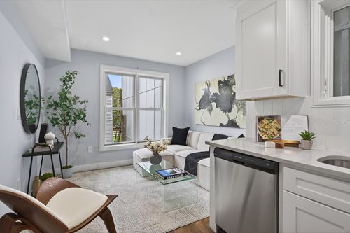 1-221 Paris St, Boston, MA, 02128-5099 | Card Image