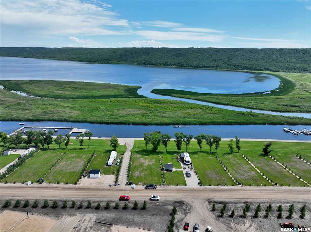Land in West End