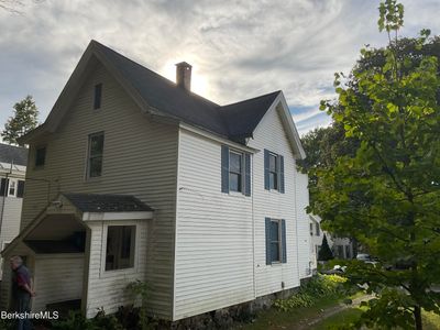 13 Goodrich St, Home with 2 bedrooms, 2 bathrooms and null parking in Pittsfield MA | Image 3