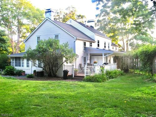 5 Conkling Rd, Roxbury Twp, NJ, 07836-9106 | Card Image