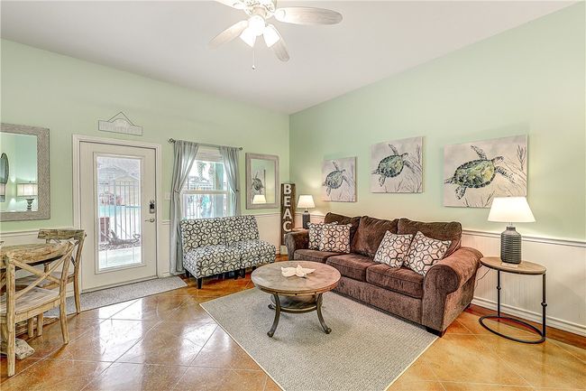 UNIT-213 - 2212 State Highway 361, Townhouse with 4 bedrooms, 4 bathrooms and 2 parking in Port Aransas TX | Image 7