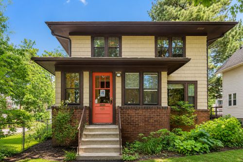 409 Thomas Ave S, Minneapolis, MN, 55405-1916 | Card Image