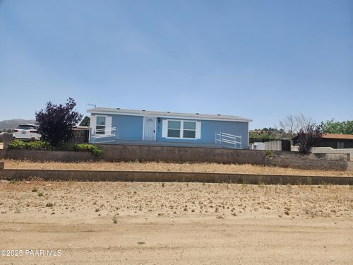 2-18414 S Frontier Rd, Peeples Valley, AZ, 86332-7604 | Card Image