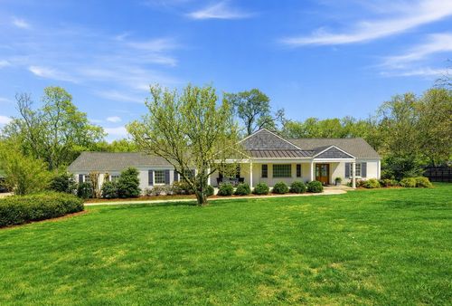 4700 Churchwood Dr, Nashville, TN, 37220-1110 | Card Image