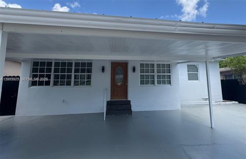 a-2731 Nw 100th St, Miami, FL, 33147-2035 | Card Image