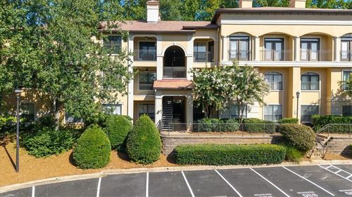 apt-713-3777 Peachtree Rd Ne, Brookhaven, GA, 30319-3384 | Card Image