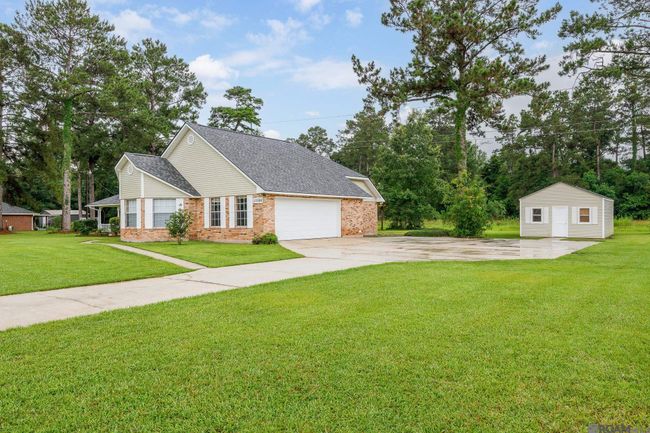 15364 Carlou Dr, House other with 4 bedrooms, 3 bathrooms and 4 parking in Ponchatoula LA | Image 4