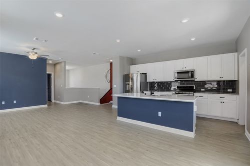8306 Mandela Bend, Austin, TX, 78744 | Card Image