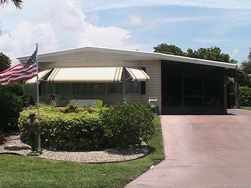 6897 Se Delegate St, Hobe Sound, FL, 33455-6017 | Card Image