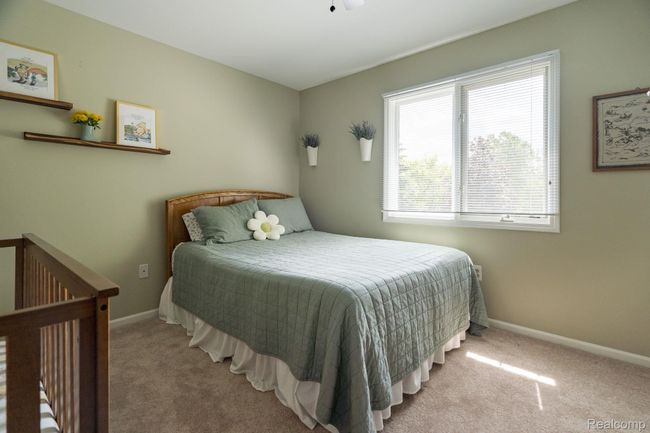 35-web-or-mls-4096 Villager Dr-35.jpg | Image 30