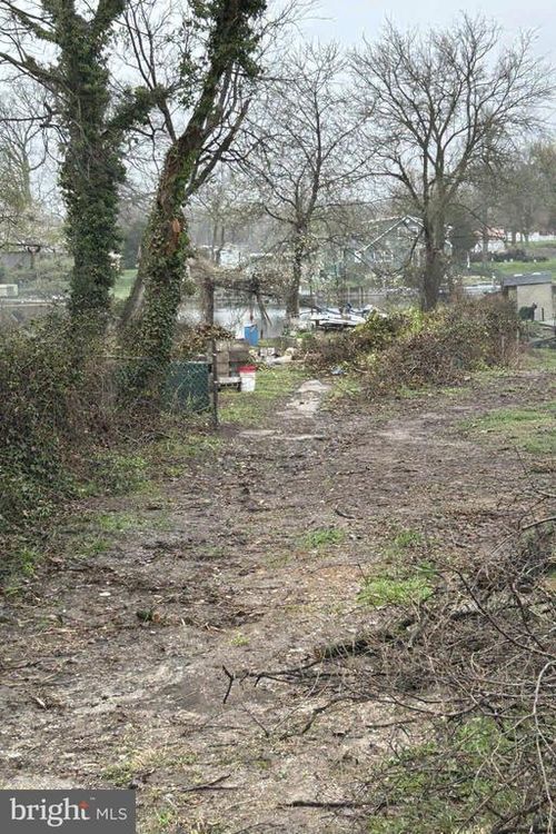 7636 Old Battle Grove Rd, BALTIMORE, MD, 21222-3507 | Card Image