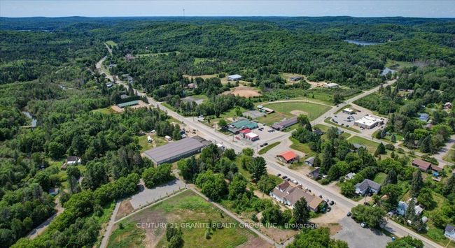 2289 Loop Rd, Home with 6 bedrooms, 4 bathrooms and 4 parking in Wilberforce ON | Image 24
