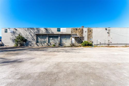 7620 W 2nd Ct, Hialeah, FL, 33014-4306 | Card Image