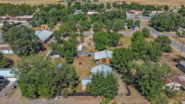 109 E 3 Rd St, House other with 3 bedrooms, 2 bathrooms and null parking in Capitan NM | Image 85