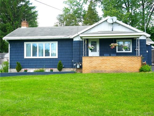 39 Young Avenue, New Hartford, NY, 13417 | Card Image
