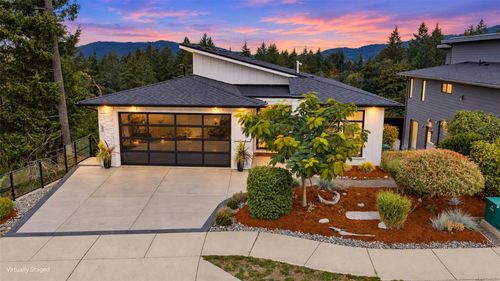 6261 Highwood Dr, Duncan, BC, V9L5W9 | Card Image