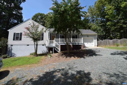 41 Woodlawn Dr, PALMYRA, VA, 22963-2728 | Card Image