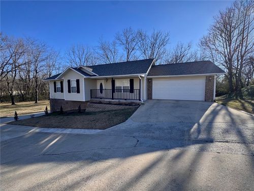 808 Parkview Dr, Harrison, AR, 72601-6181 | Card Image