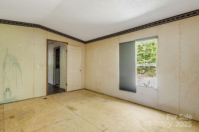 501 Deer Chase Cir, House other with 2 bedrooms, 2 bathrooms and null parking in Cedar Mountain NC | Image 23
