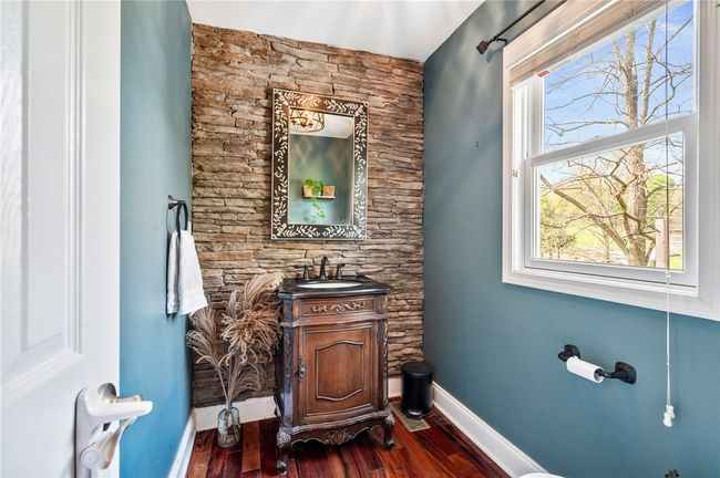 1503 Grandview Way, House other with 5 bedrooms, 3 bathrooms and 2 parking in Sewickley PA | Image 13