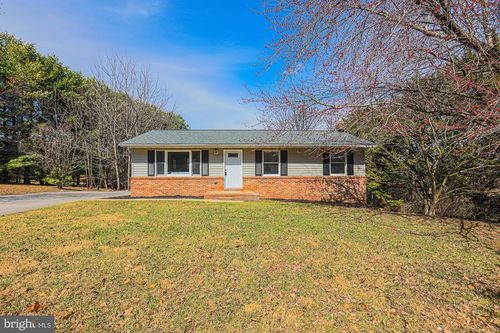 704 Yorkminster Ln, WESTMINSTER, MD, 21158-2124 | Card Image