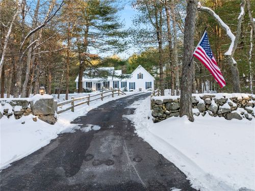 767 Glen Rock Rd, West Kingston, RI, 02892-1720 | Card Image