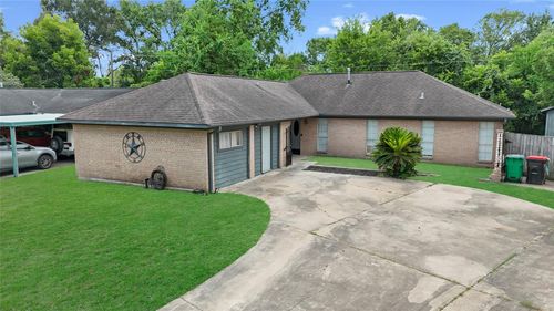 4205 Lariat Dr, Baytown, TX, 77521-3513 | Card Image