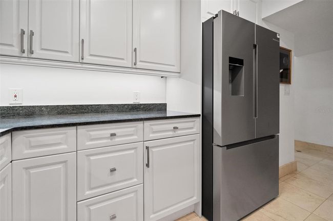 APT-14 - 301 2 Nd St N, Townhouse with 2 bedrooms, 3 bathrooms and null parking in St Petersburg FL | Image 15