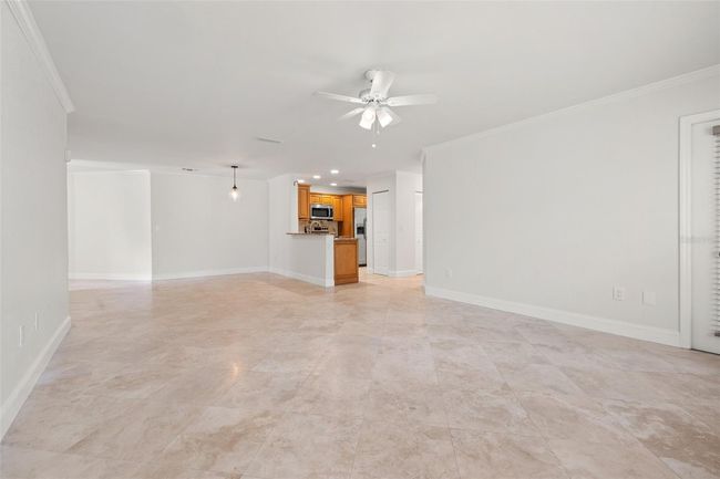 664 - 664 Arbor Lake Ln, Condo with 3 bedrooms, 2 bathrooms and null parking in TAMPA FL | Image 7