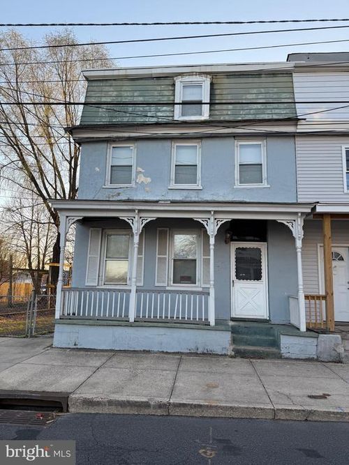 526 York St, BURLINGTON, NJ, 08016-1628 | Card Image