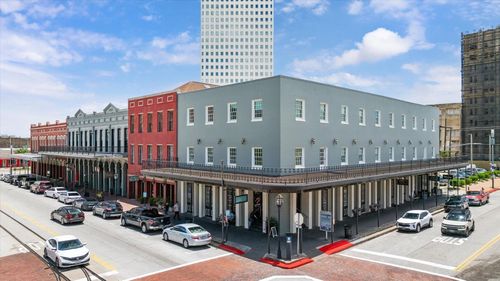 2021 Strand St, Galveston, TX, 77550-1675 | Card Image