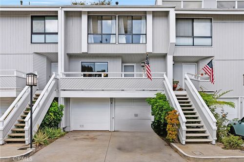 6 Serena Ct, Newport Beach, CA, 92663-2304 | Card Image
