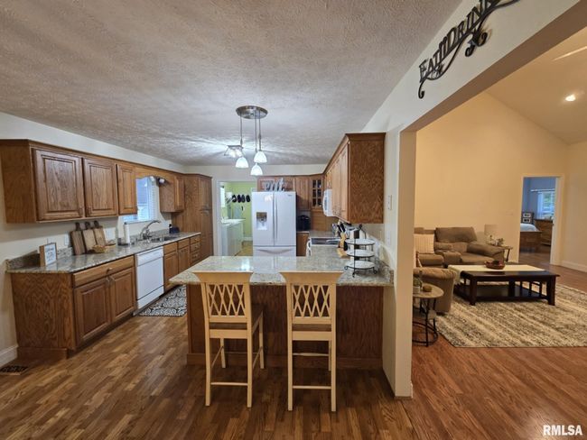 14327 Mcraven Ln, House other with 4 bedrooms, 4 bathrooms and null parking in Mount Vernon IL | Image 20