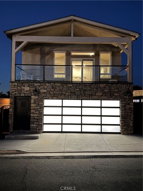 16512 23rd St, Sunset Beach, CA, 90742-2020 | Card Image