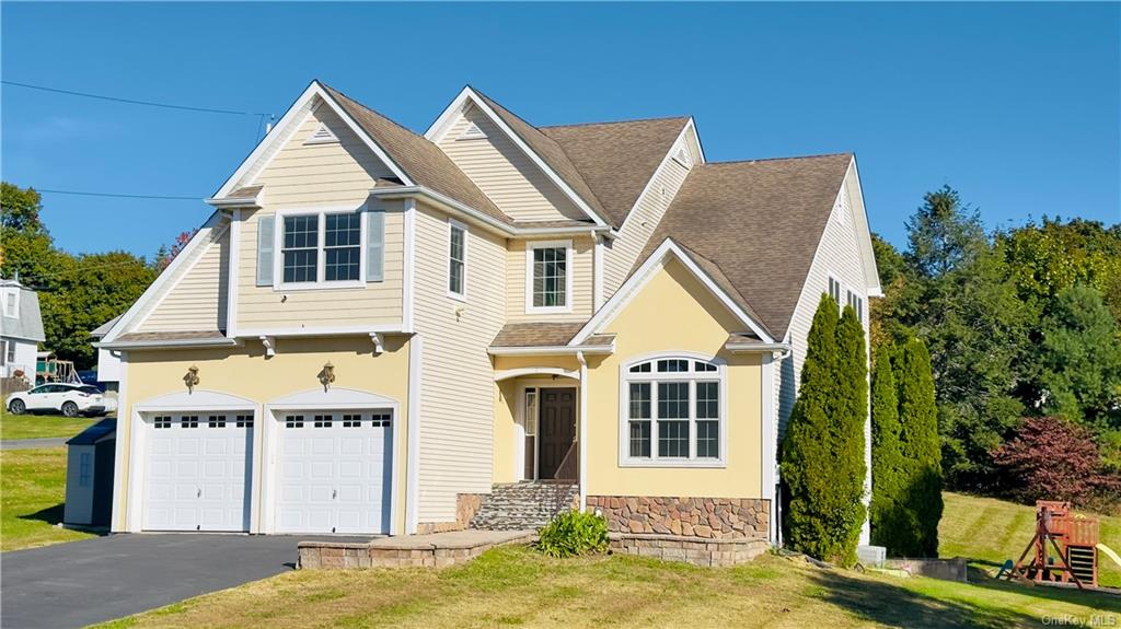 Summit Dr, Marlboro, NY 12542
