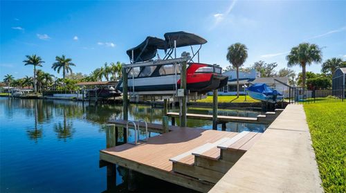 3904 Dana Shores Dr, TAMPA, FL, 33634-7408 | Card Image