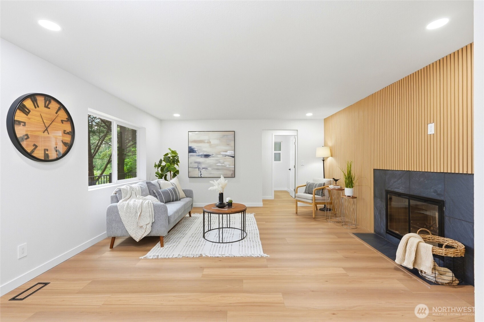 Residential Lease in Bellevue 4