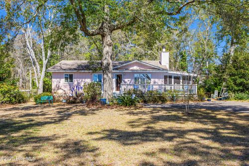 515 Shoreline Drive E, Sunset Beach, NC, 28468 | Card Image