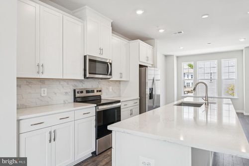 26422 Sir Jamie Ter, DAMASCUS, MD, 20872-1736 | Card Image