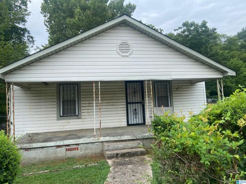 100 Pine St, Bessemer, AL, 35023-1823 | Card Image