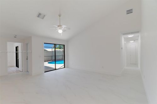 5926 Golden Eagle Cir, Palm Beach Gardens, FL, 33418-1529 | Card Image