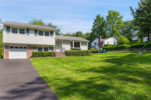 108 Cortlandt Rd, Mahopac, NY, 10541-3620 | Card Image