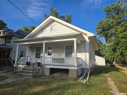 313 N Trivoli Rd, Trivoli, IL, 61569-9799 | Card Image