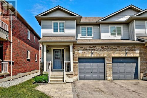 38 Christian Hoover Drive, Whitchurch-Stouffville (Stouffville), ON, L4A0X5 | Card Image