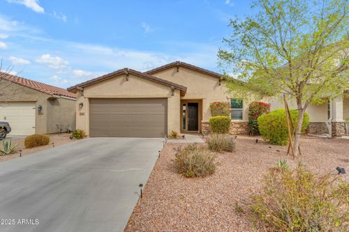 696 W Glen Canyon Dr, San Tan Valley, AZ, 85140-8048 | Card Image