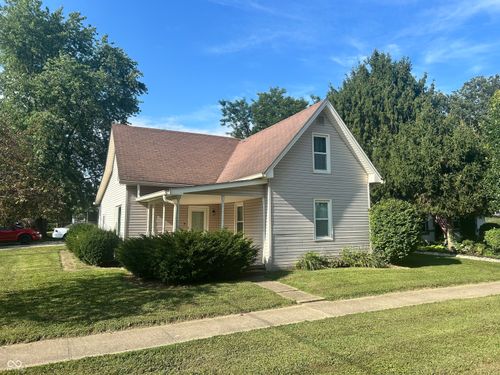 210 E Buckeye St, Cicero, IN, 46034-9458 | Card Image